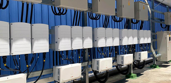 Distributore Solaredge Inverter Trifase 60 kW